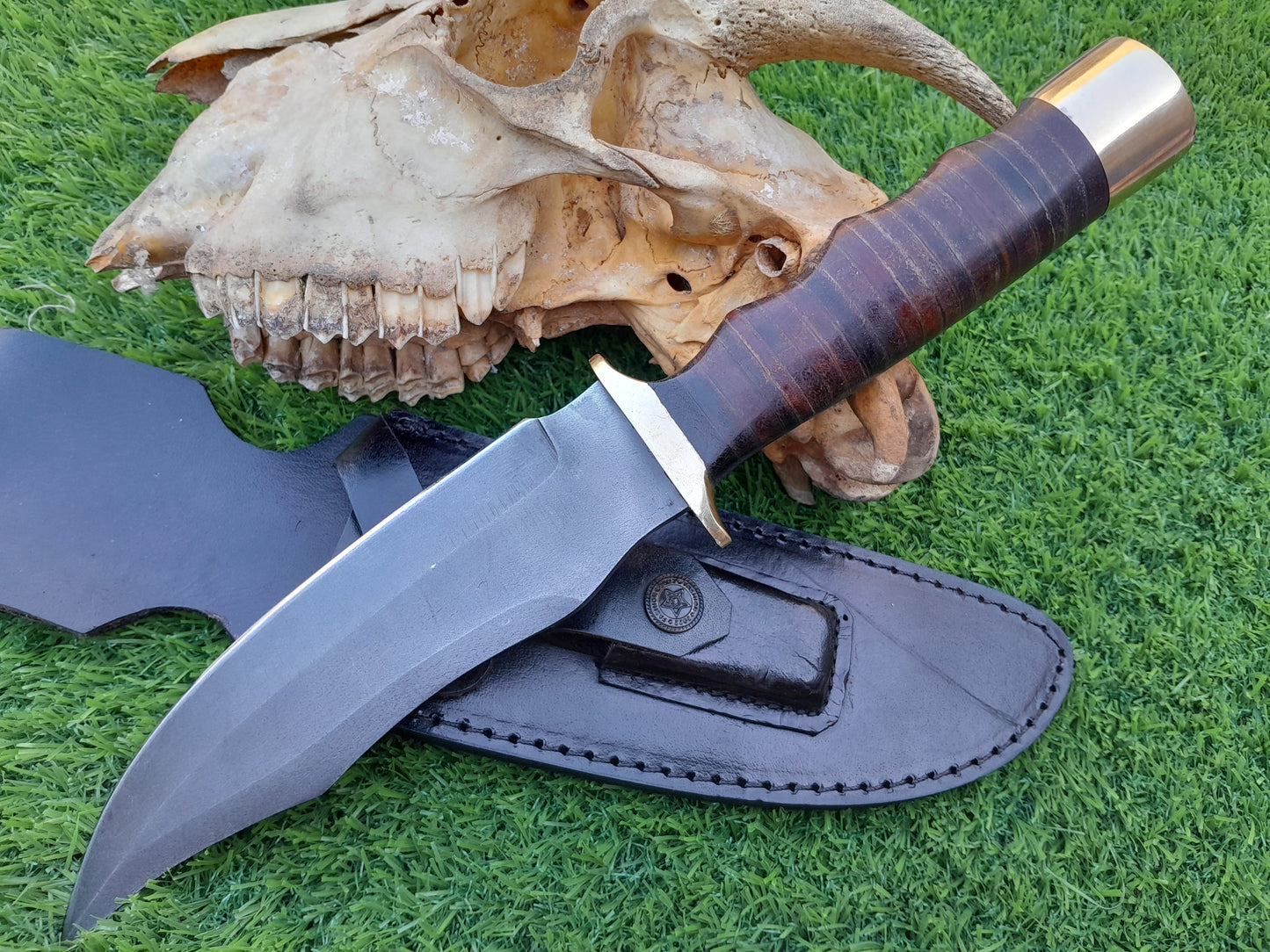 CUSTOM HANDMADE CARBON STEEL BLADE HUNTING SURVIVAL CAMPING BOWIE KNIFE LEATHER HANDLE WITH LEATHER SHEATH