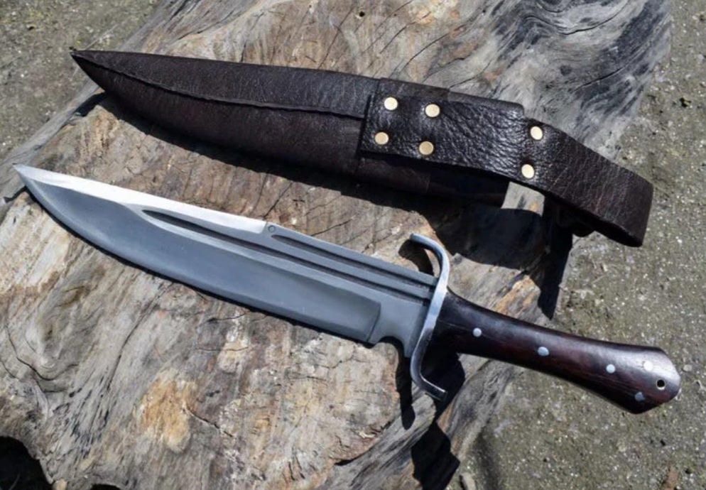CUSTOM HANDMADE 1095 CARBON STEEL BLADE HUNTING SURVIVAL CAMPING BOWIE KNIFE WOODEN HANDLE WITH LEATHER SHEATH