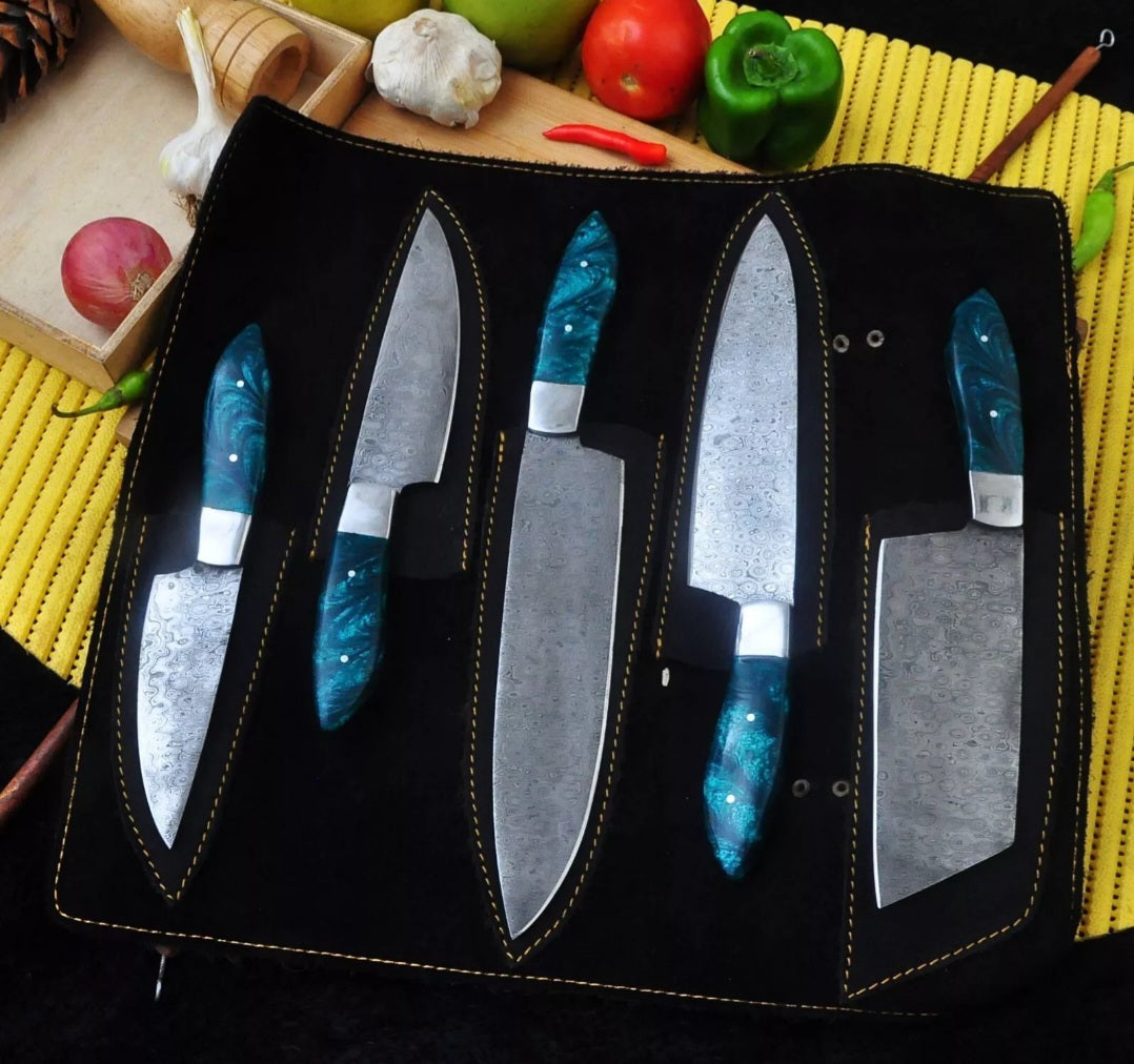 CUSTOM HANDMADE DAMASCUS STEEL BLADES 5 PCS BBQ KITCHEN CHEF KNIFE SET RESIN HANDLES WITH LEATHER BAG