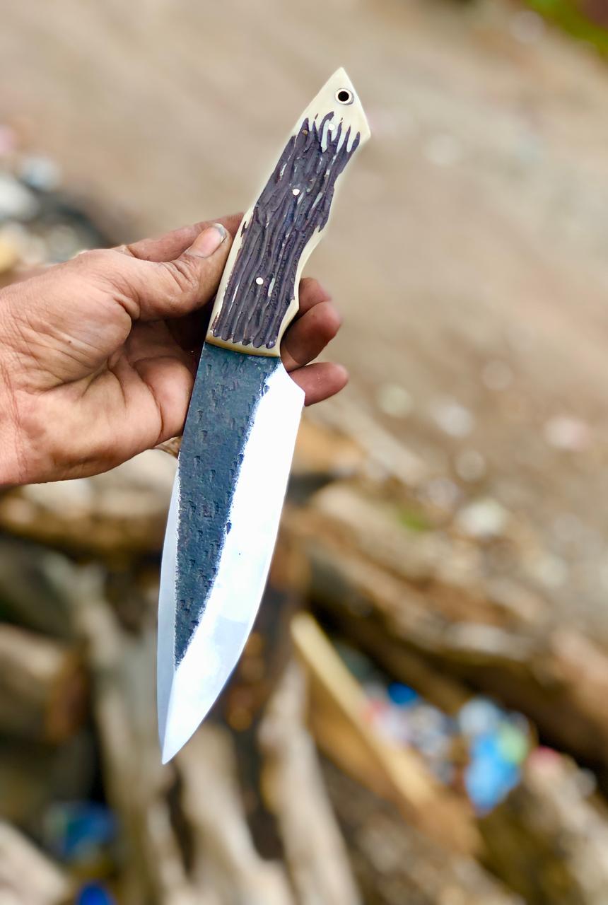 CUSTOM HANDMADE CARBON STEEL BLADE HUNTING BOWIE KNIFE STAG/ANTLER HANDLE WITH LEATHER SHEATH