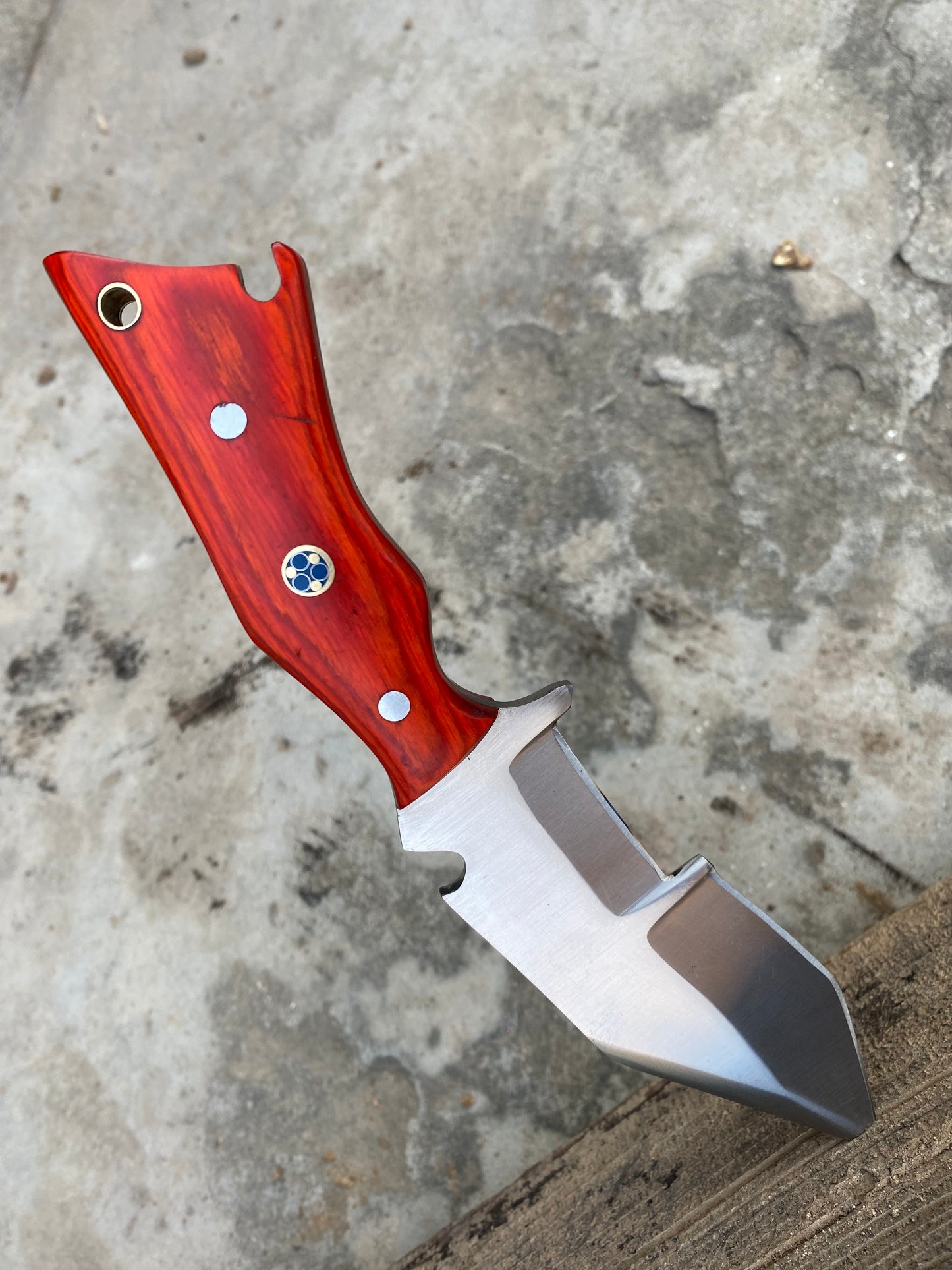 Custom Handmade J2 steel handmade hunting bowie knife with exquisite wooden handle and leather sheath