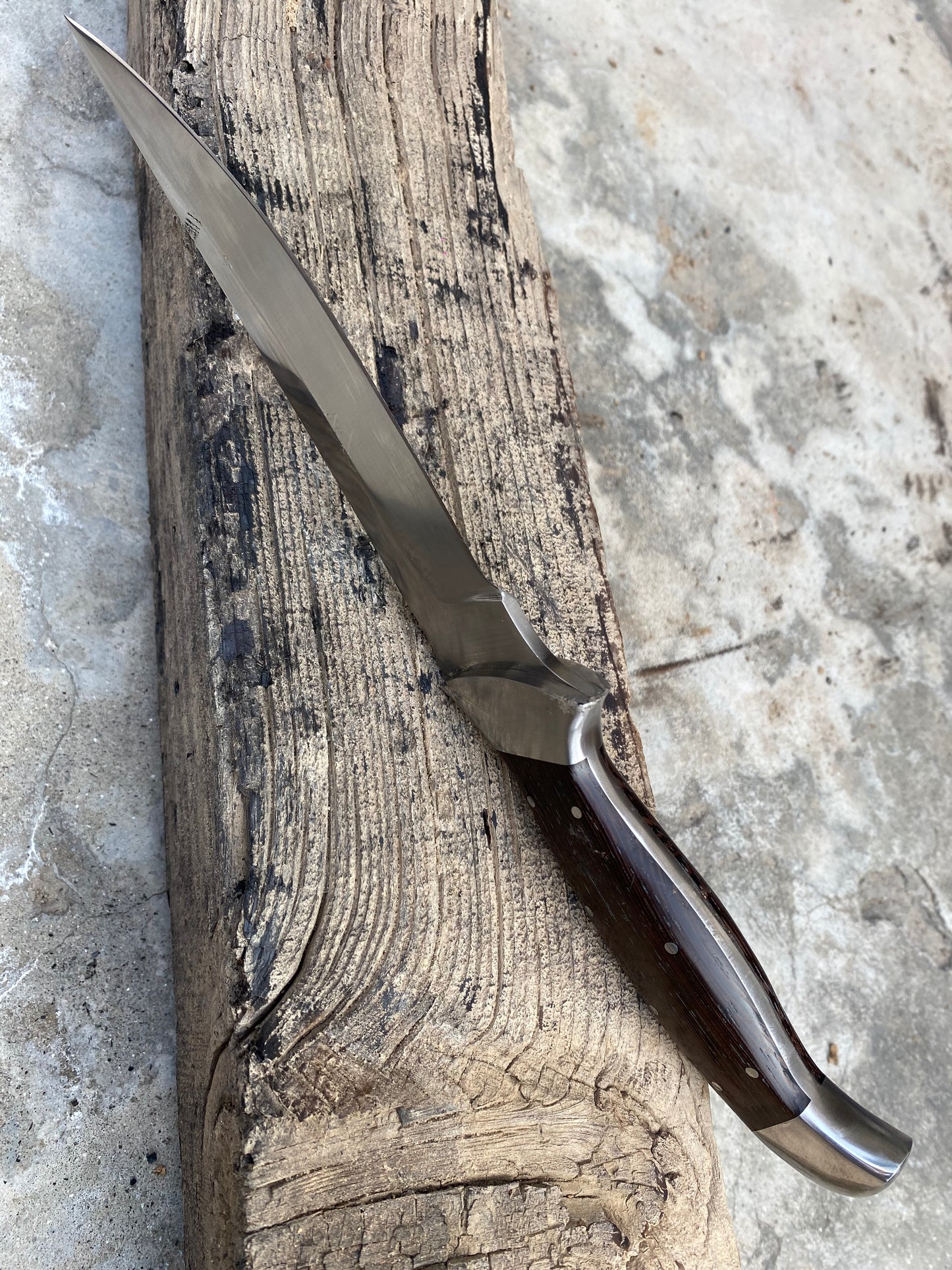 CUSTOM HANDMADE CARBON STEEL HUNTING BOWIE KNIFE WITH WOODEN HANDLE + SHEATH