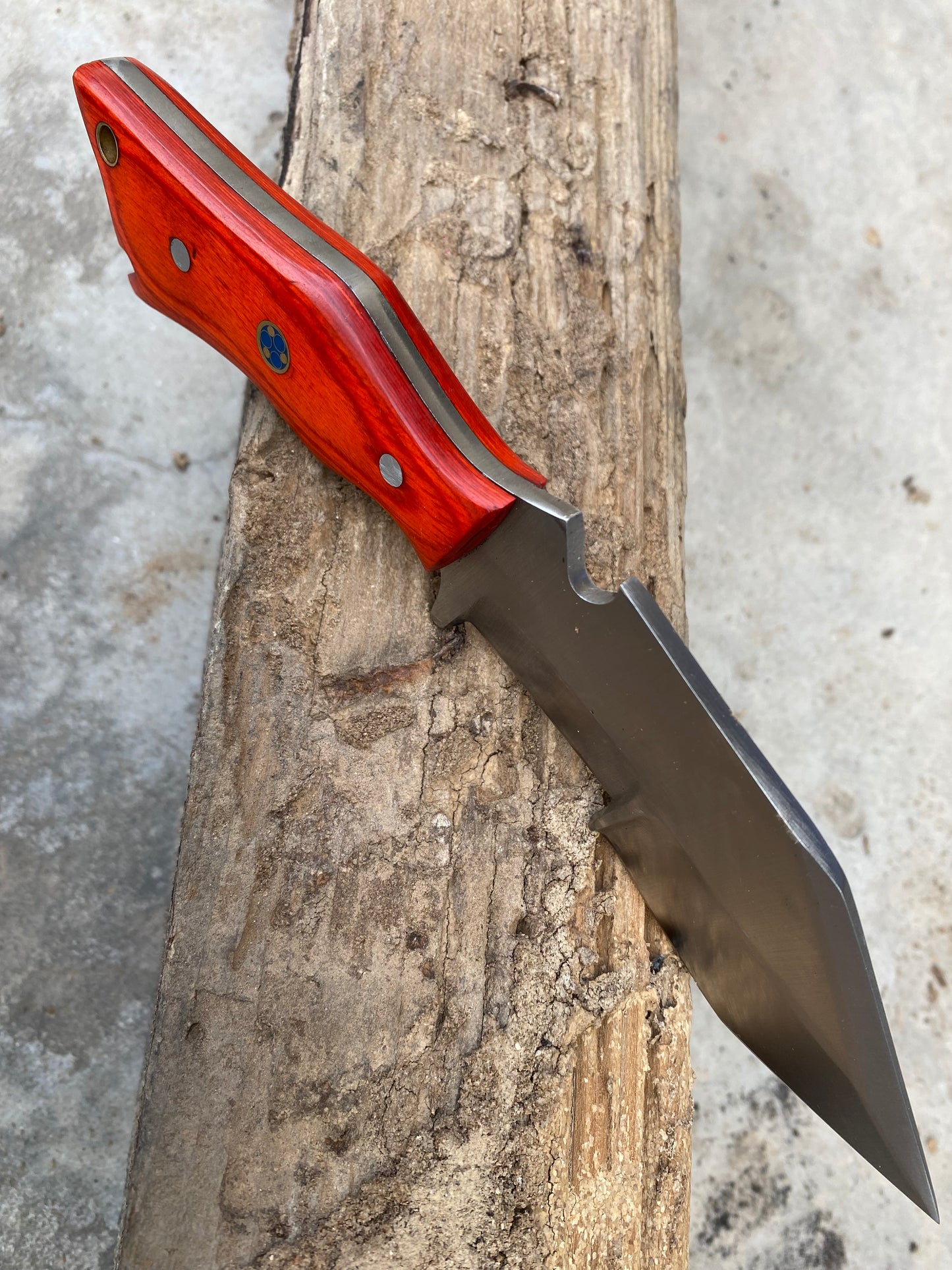 Custom Handmade J2 steel handmade hunting bowie knife with exquisite wooden handle and leather sheath