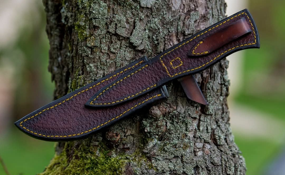 CUSTOM HANDMADE DAMASCUS STEEL BLADE HUNTING SURVIVAL CAMPING BOWIE KNIFE MICARTA HANDLE WITH LEATHER SHEATH