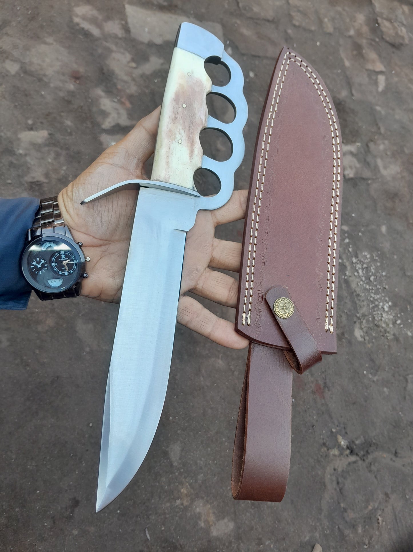CUSTOM HANDMADE D2 TOOL STEEL BLADE HUNTING SURVIVAL CAMPING BOWIE KNIFE BONE HANDLE WITH LEATHER SHEATH