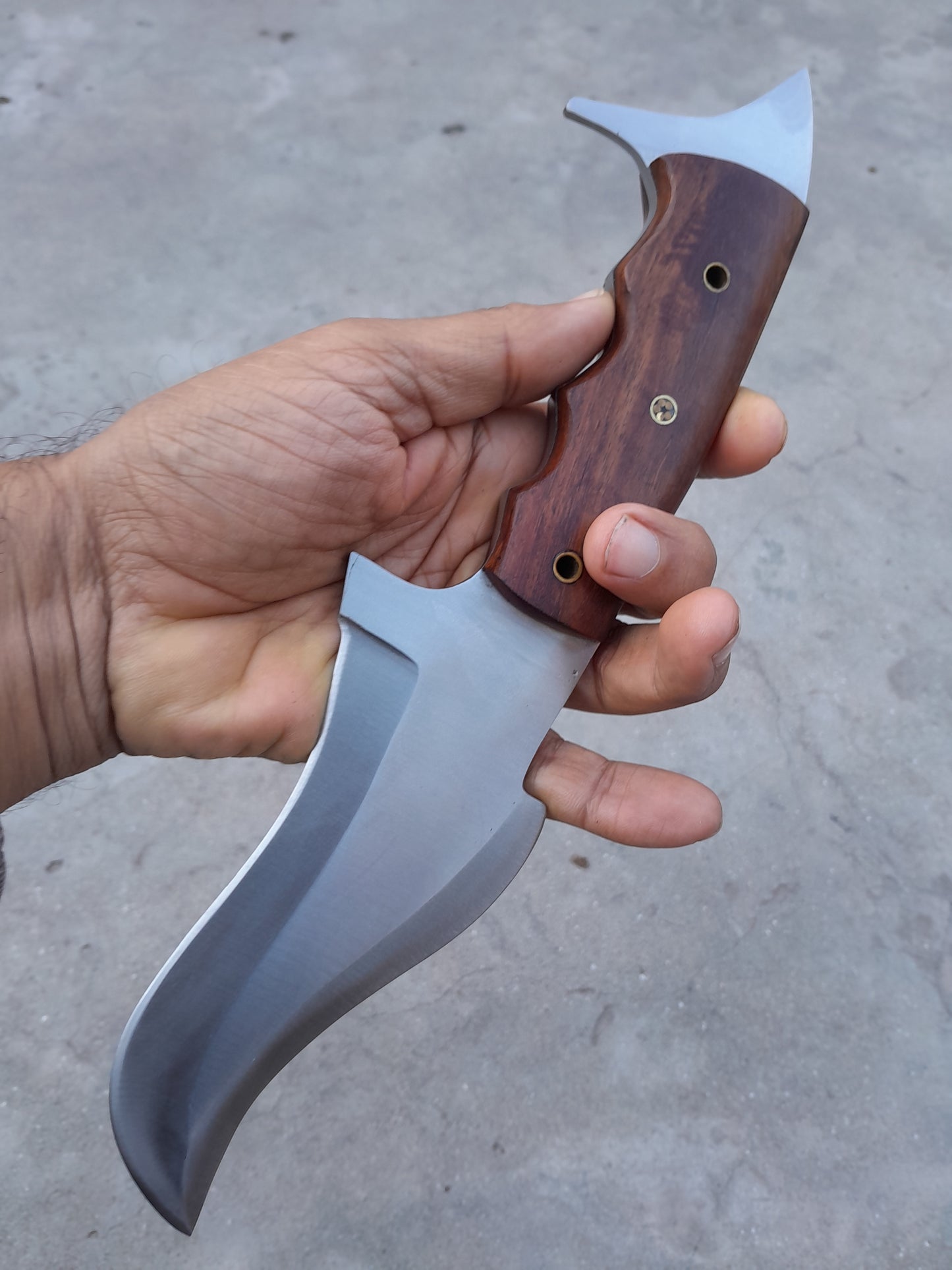 CUSTOM HANDMADE CARBON STEEL BLADE HUNTING BOWIE KNIFE WOODEN HANDLE WITH LEATHER SHEATH