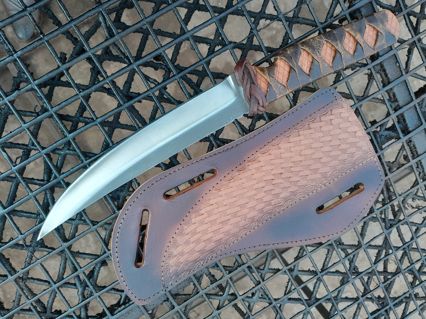 CUSTOM HANDMADE CARBON STEEL BLADE HUNTING SURVIVAL CAMPING BOWIE KNIFE LEATHER WRAPPED HANDLE WITH LEATHER SHEATH
