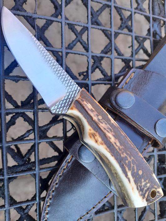 CUSTOM HANDMADE CARBON STEEL BLADE HUNTING SURVIVAL CAMPING SKINNER KNIFE STAG/ANTLER HANDLE WITH LEATHER SHEATH