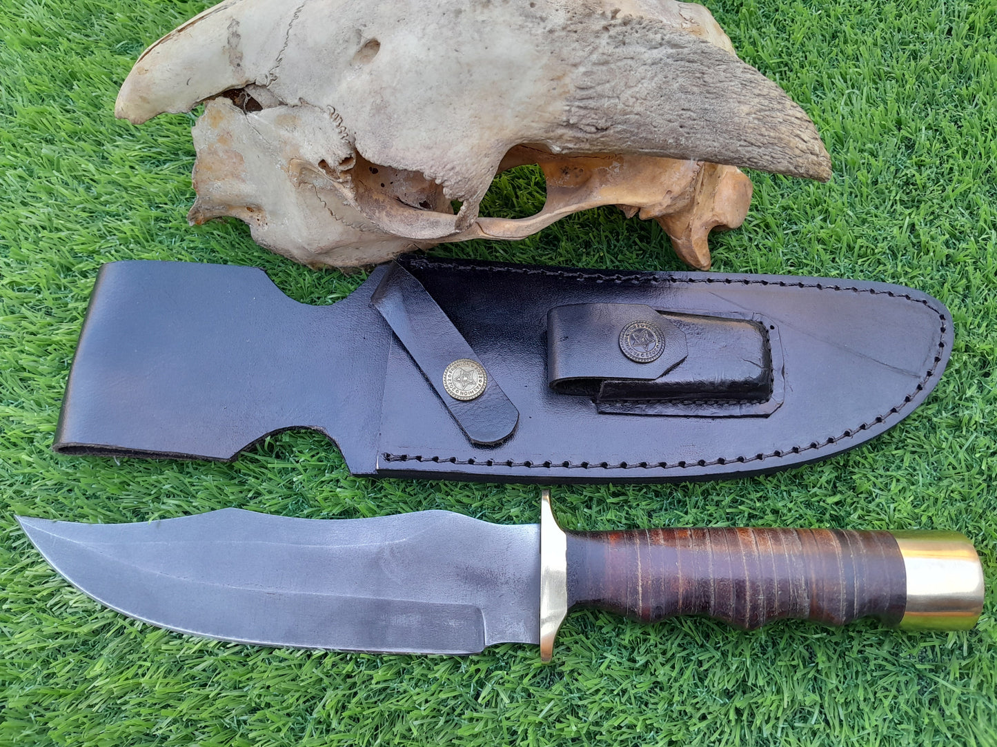 CUSTOM HANDMADE CARBON STEEL BLADE HUNTING SURVIVAL CAMPING BOWIE KNIFE LEATHER HANDLE WITH LEATHER SHEATH
