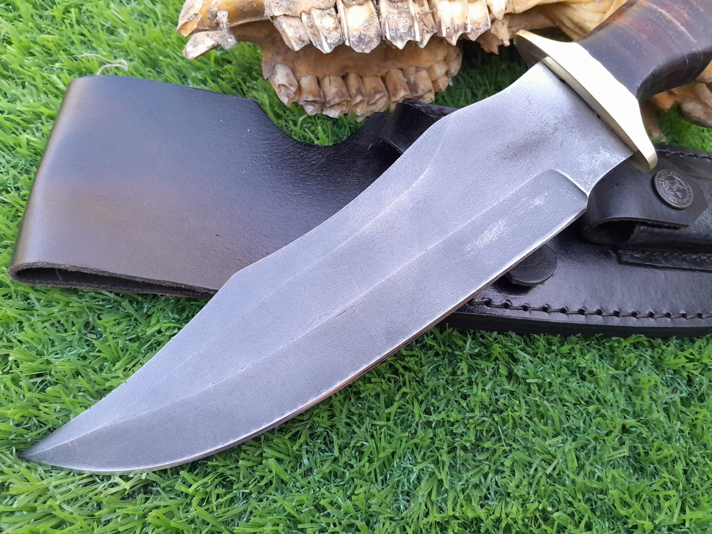 CUSTOM HANDMADE CARBON STEEL BLADE HUNTING SURVIVAL CAMPING BOWIE KNIFE LEATHER HANDLE WITH LEATHER SHEATH