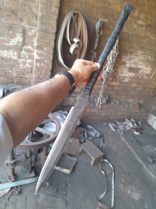 CUSTOM HANDMADE CARBON STEEL BLADE FULLTANG ZOMBIE GEAR SPEAR SWORD LEATHER HANDLE WITH LEATHER SHEATH