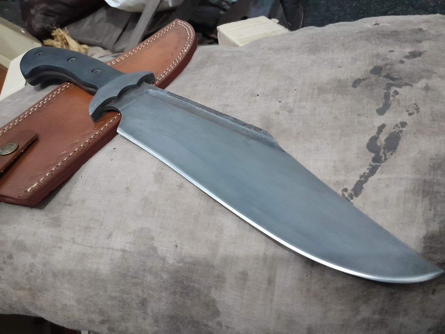 CUSTOM HANDMADE CARBON STEEL BLADE HUNTING SURVIVAL CAMPING BOWIE KNIFE MICARTA HANDLE WITH LEATHER SHEATH